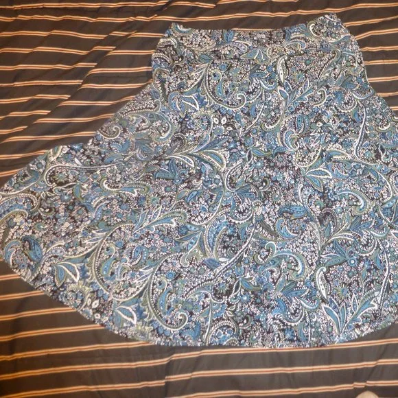 Sale -Dress Barn Midi  Flaring Skirt for women's Plus Sz 20 - Picture 3 of 12